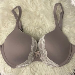 **SOLD**VS Perfect Shape Bra 34D
